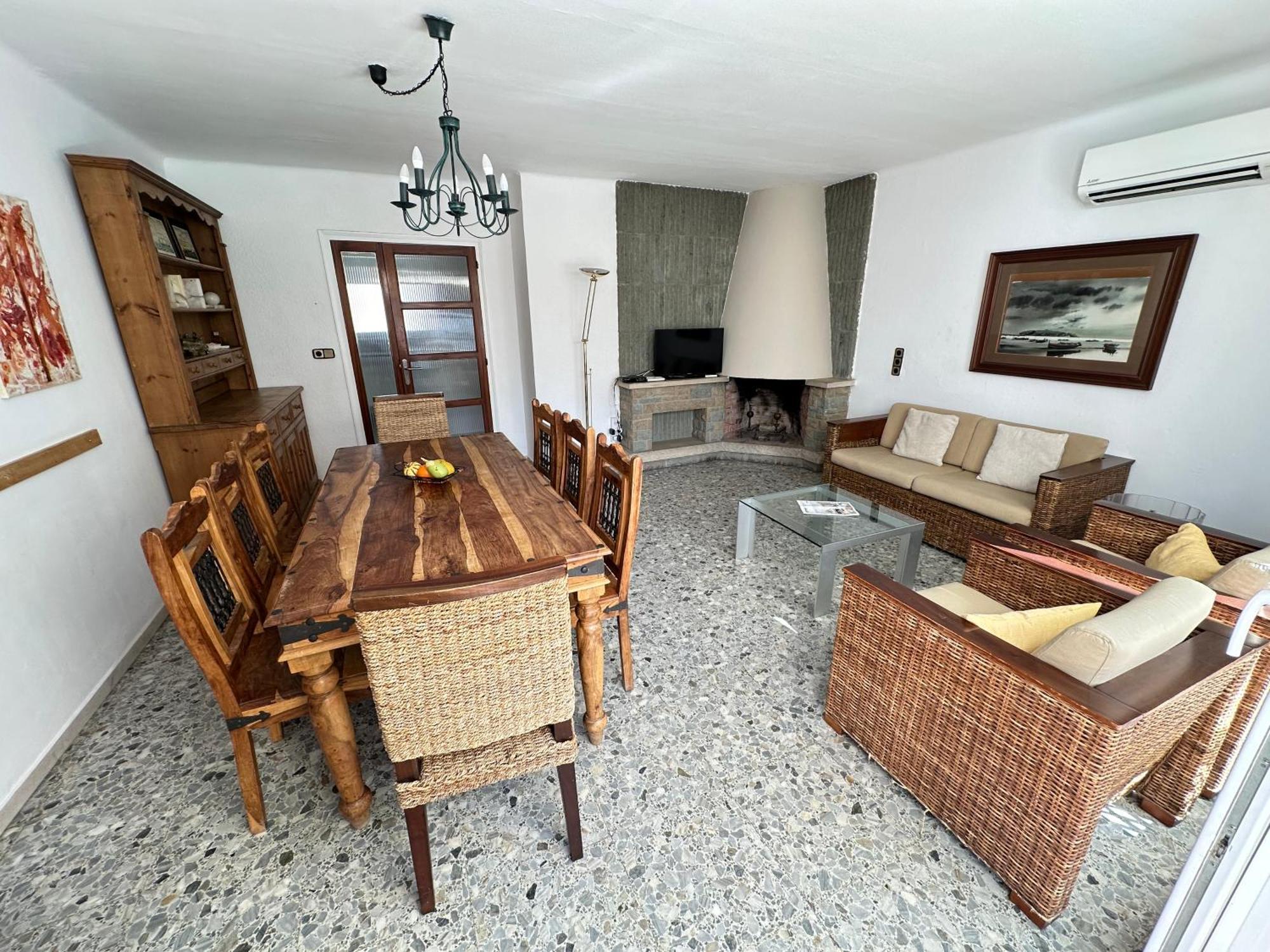 Agi Joan Badosa Apartment Roses Ngoại thất bức ảnh