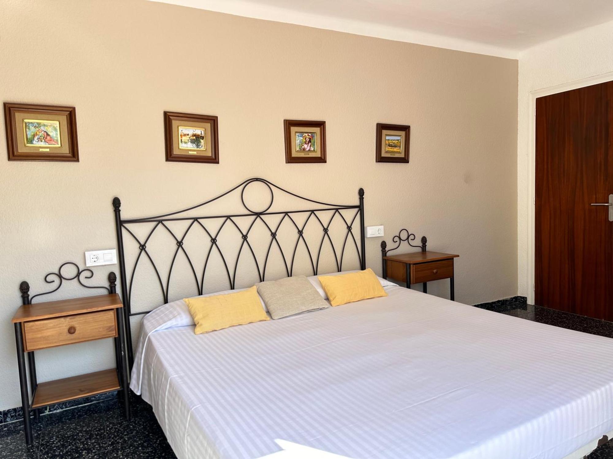 Agi Joan Badosa Apartment Roses Ngoại thất bức ảnh
